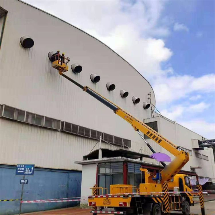 朝天高空作业车出租服务：专业广告牌安装解决方案