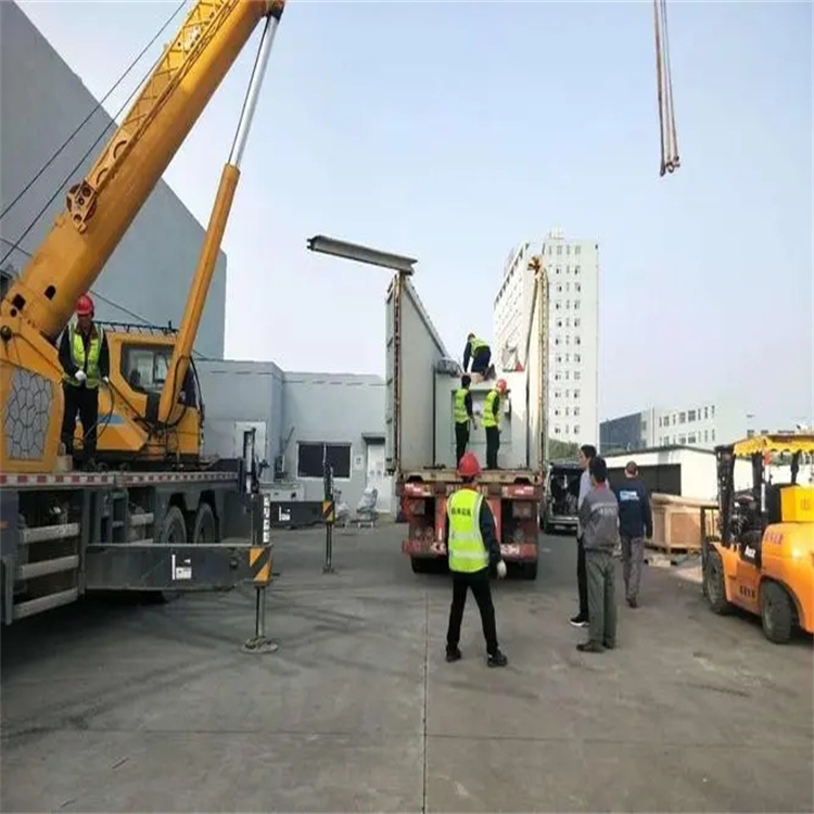 朝天如何找到附近的吊车救援服务